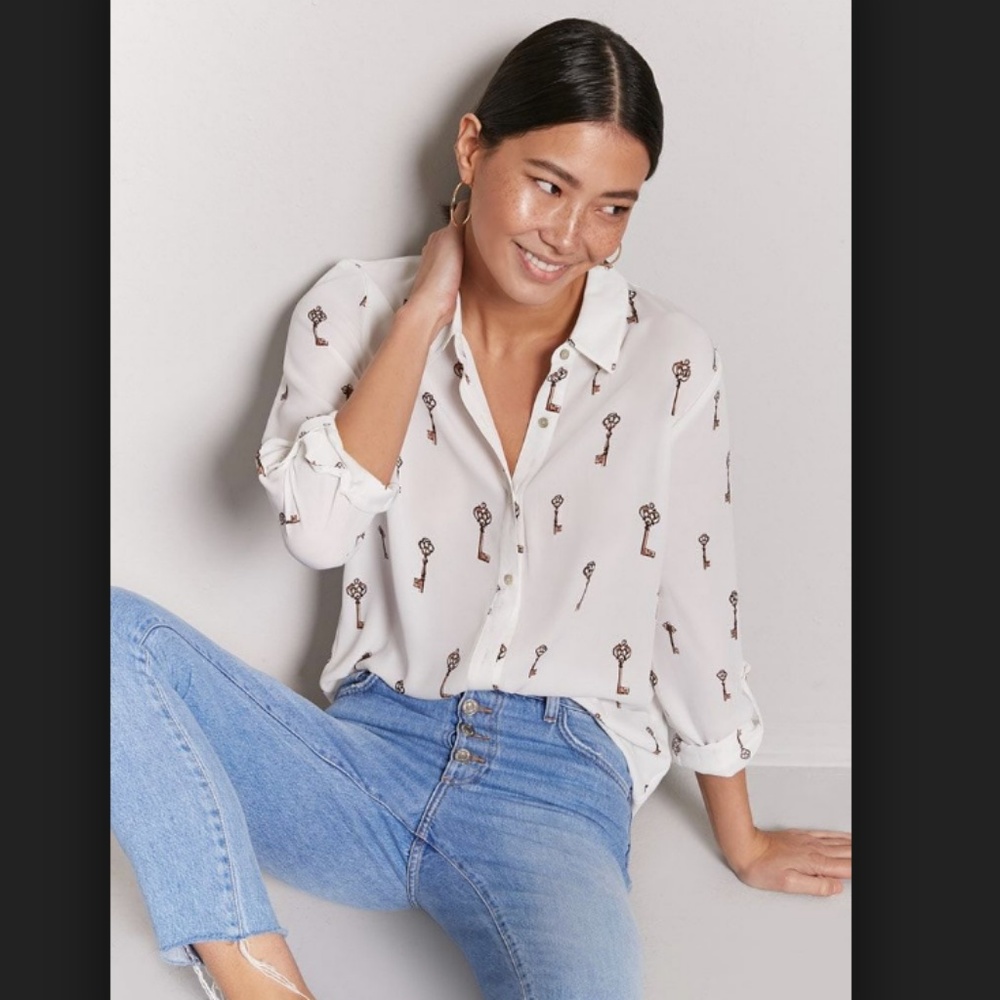 Ivory Key Print Blouse NWT